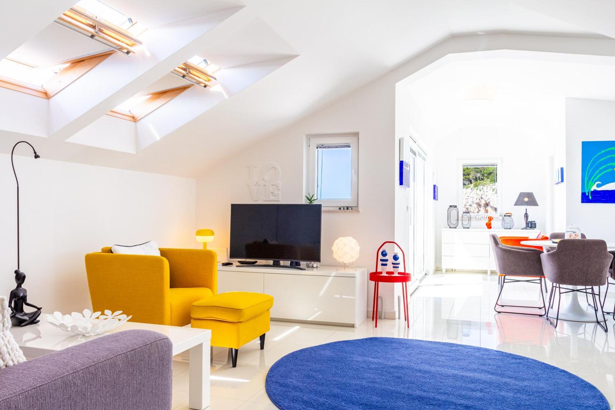 Blue Bay Apartment *