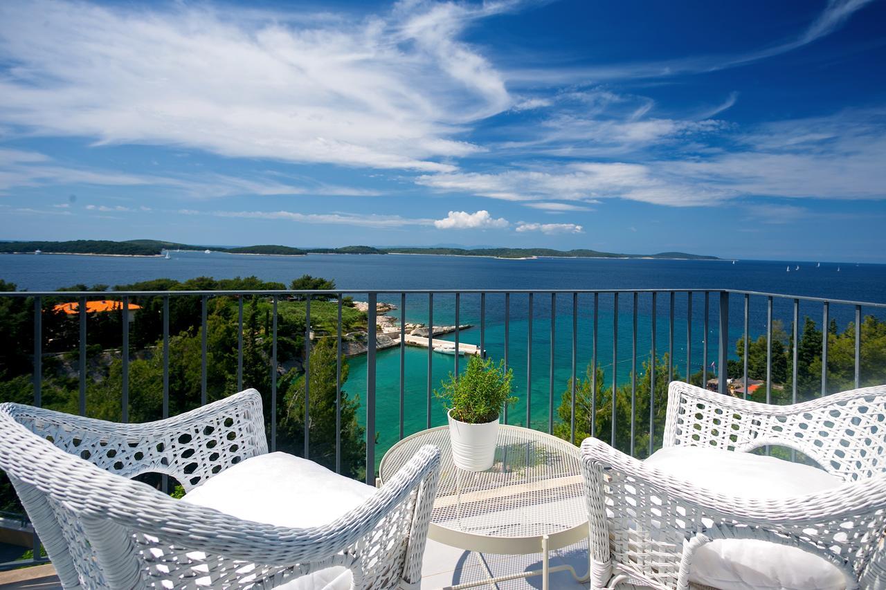 Blue Bay Apartment *